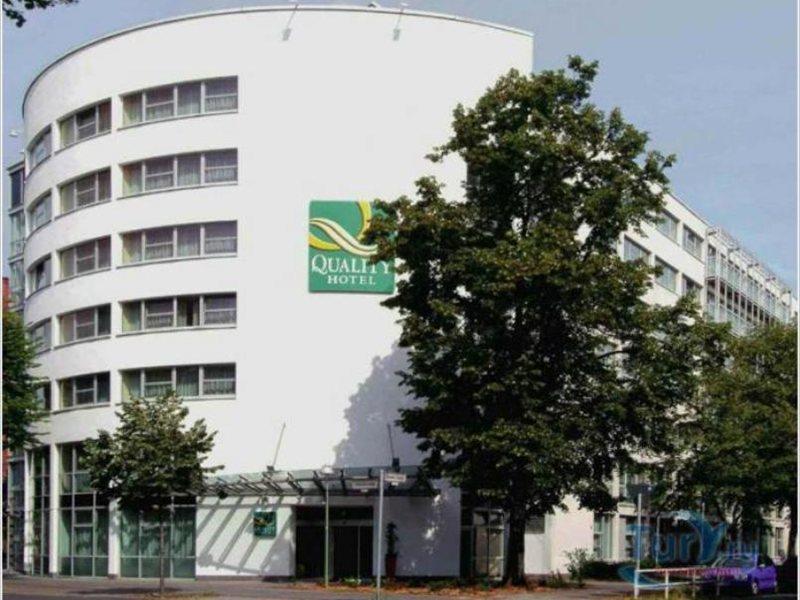 Victor's Residenz-Hotel Berlin Tegel Buitenkant foto